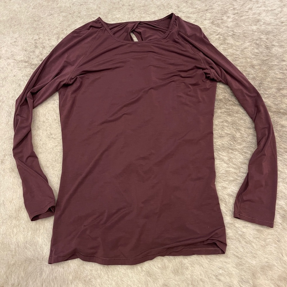 Lululemon size 6 maroon open back long sleeve